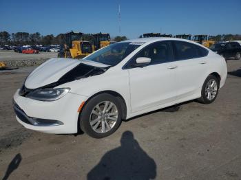  Salvage Chrysler 200