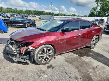  Salvage Nissan Maxima