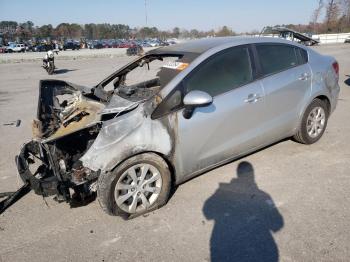  Salvage Kia Rio