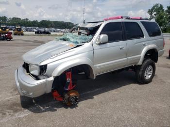  Salvage Toyota 4Runner
