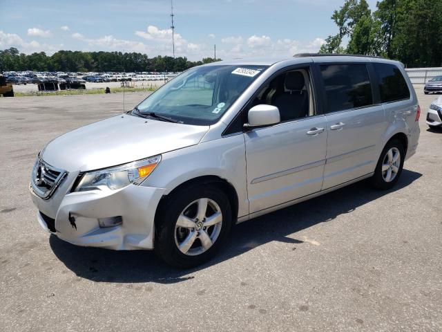  Salvage Volkswagen Routan