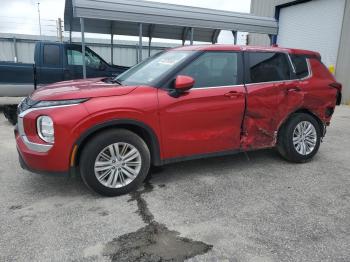  Salvage Mitsubishi Outlander