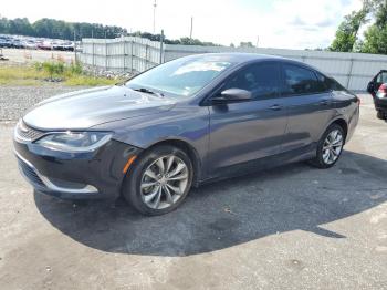  Salvage Chrysler 200