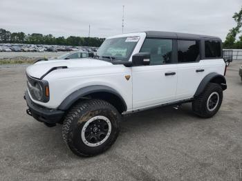  Salvage Ford Bronco