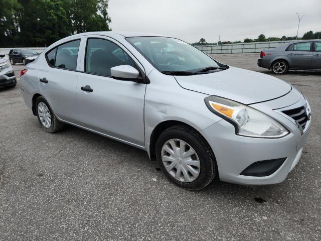 Nissan Versa S Image 9