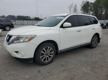  Salvage Nissan Pathfinder