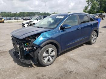 Salvage Kia Niro