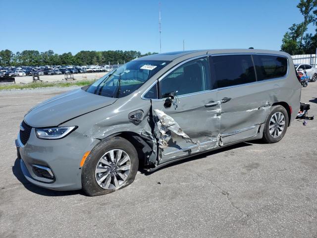  Salvage Chrysler Pacifica