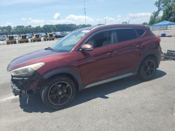  Salvage Hyundai TUCSON