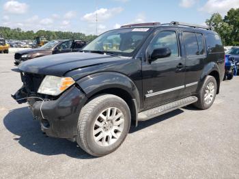  Salvage Nissan Pathfinder