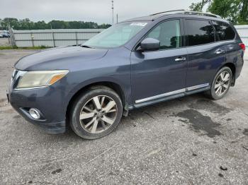  Salvage Nissan Pathfinder