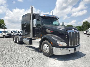  Salvage Peterbilt Tractor 579