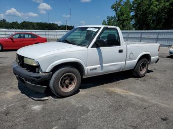  Salvage Chevrolet S-10