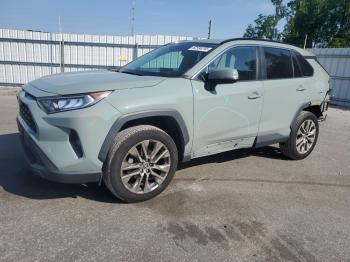  Salvage Toyota RAV4