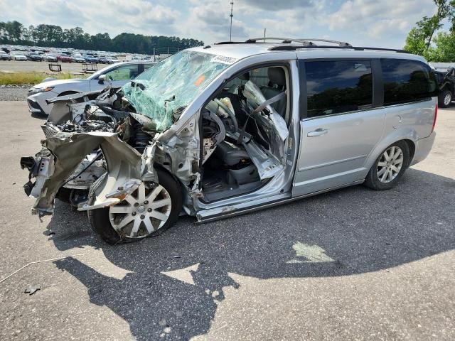  Salvage Chrysler Minivan