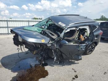  Salvage Kia Seltos