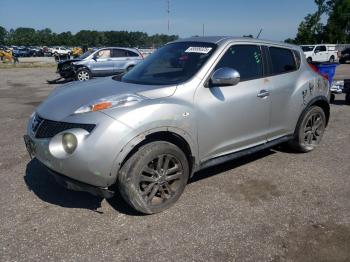 Salvage Nissan JUKE