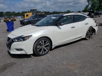  Salvage Nissan Maxima