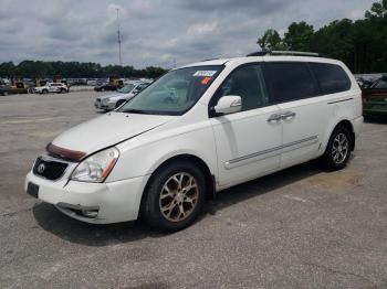  Salvage Kia Sedona