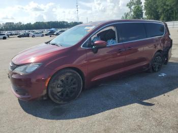  Salvage Chrysler Pacifica