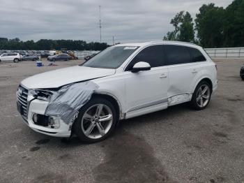  Salvage Audi Q7