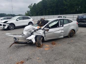  Salvage Ford Fiesta