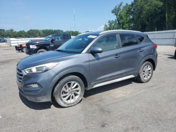  Salvage Hyundai TUCSON