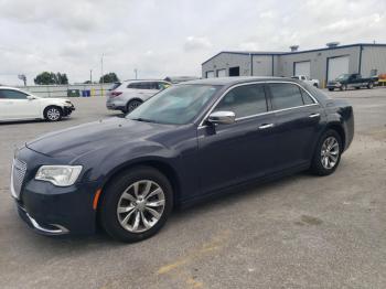  Salvage Chrysler 300
