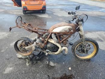  Salvage Ducati Scrambler Desert Sled
