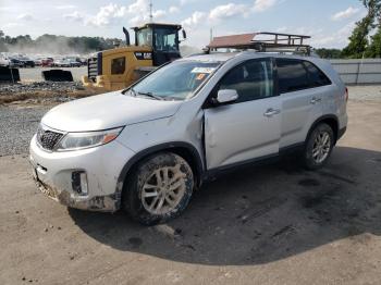  Salvage Kia Sorento