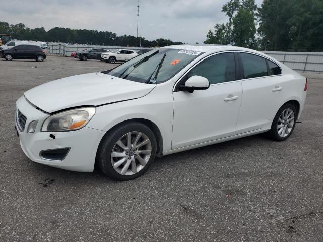  Salvage Volvo S60