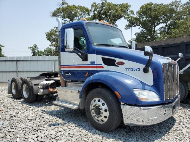  Salvage Peterbilt 579