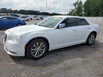  Salvage Chrysler 300