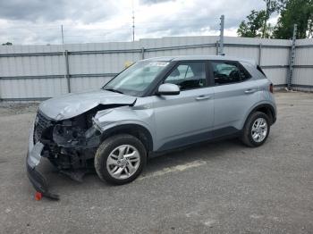  Salvage Hyundai VENUE