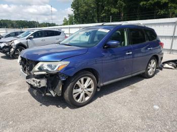  Salvage Nissan Pathfinder