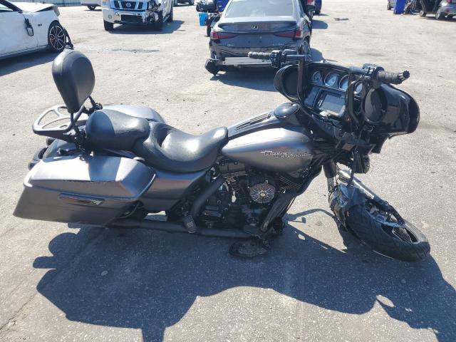 Salvage Harley-Davidson Fl