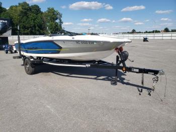  Salvage Mastercraft Boat