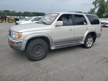  Salvage Toyota 4Runner