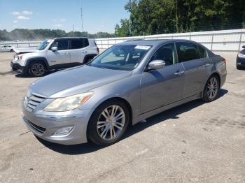  Salvage Hyundai Genesis