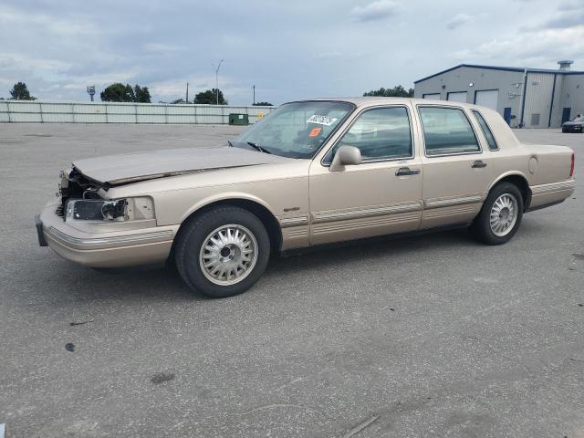  Salvage Lincoln Towncar
