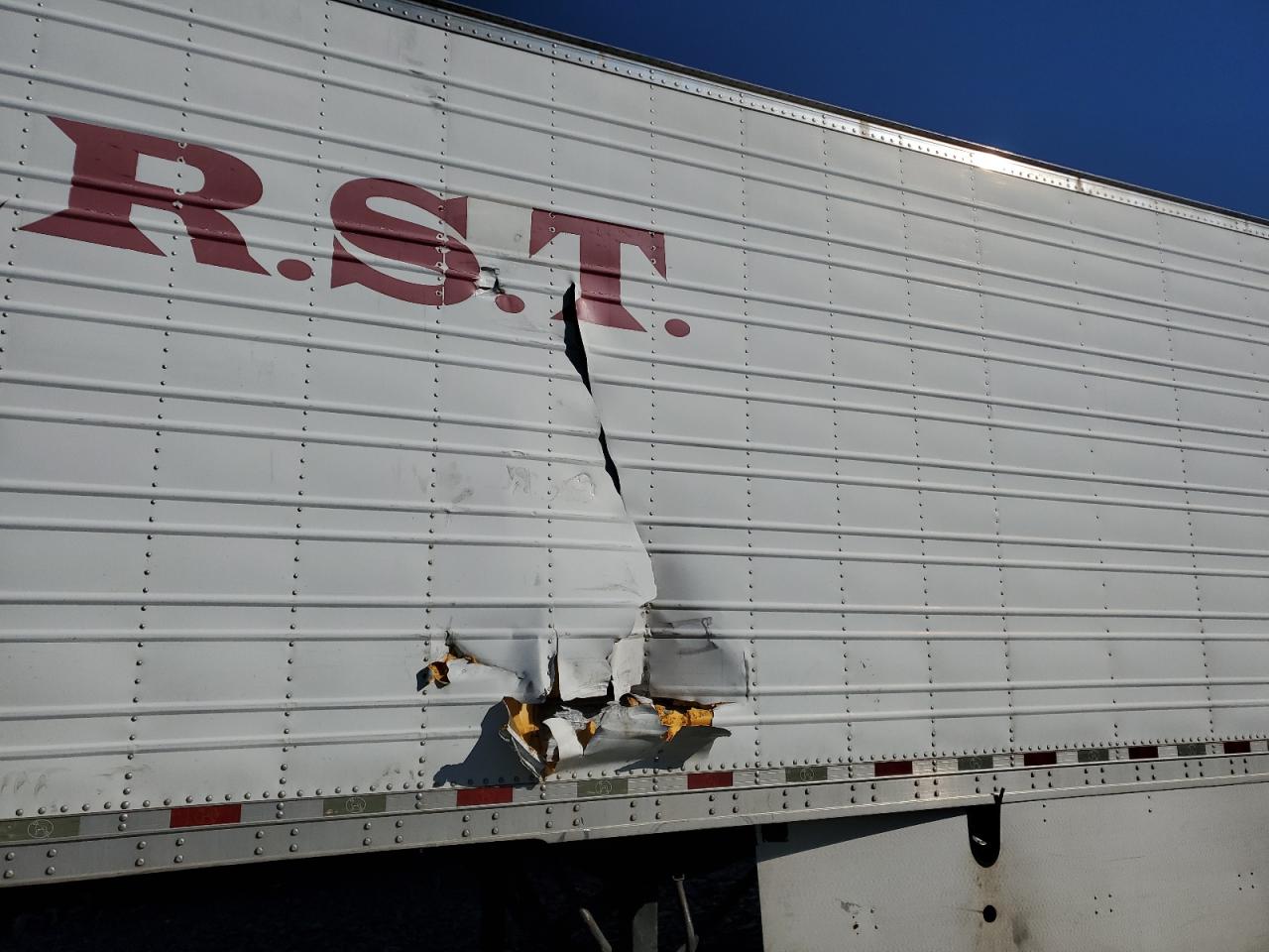 Great Dane Trailer Image 8