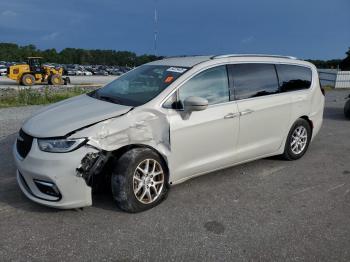  Salvage Chrysler Pacifica