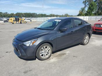  Salvage Toyota Yaris