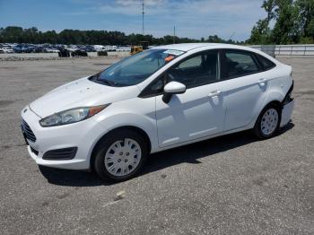  Salvage Ford Fiesta