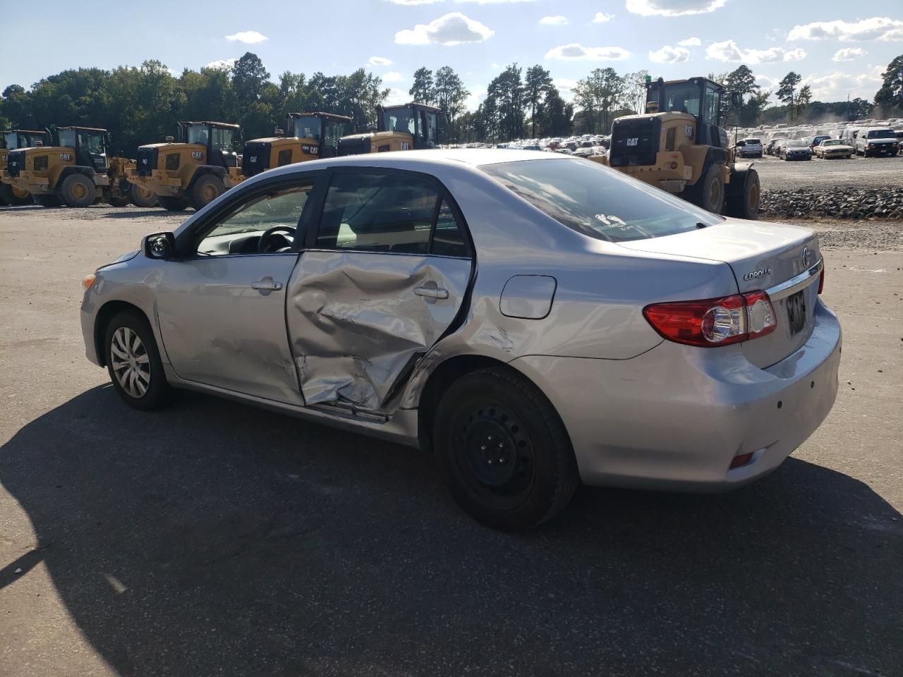 Toyota Corolla Base Image 3