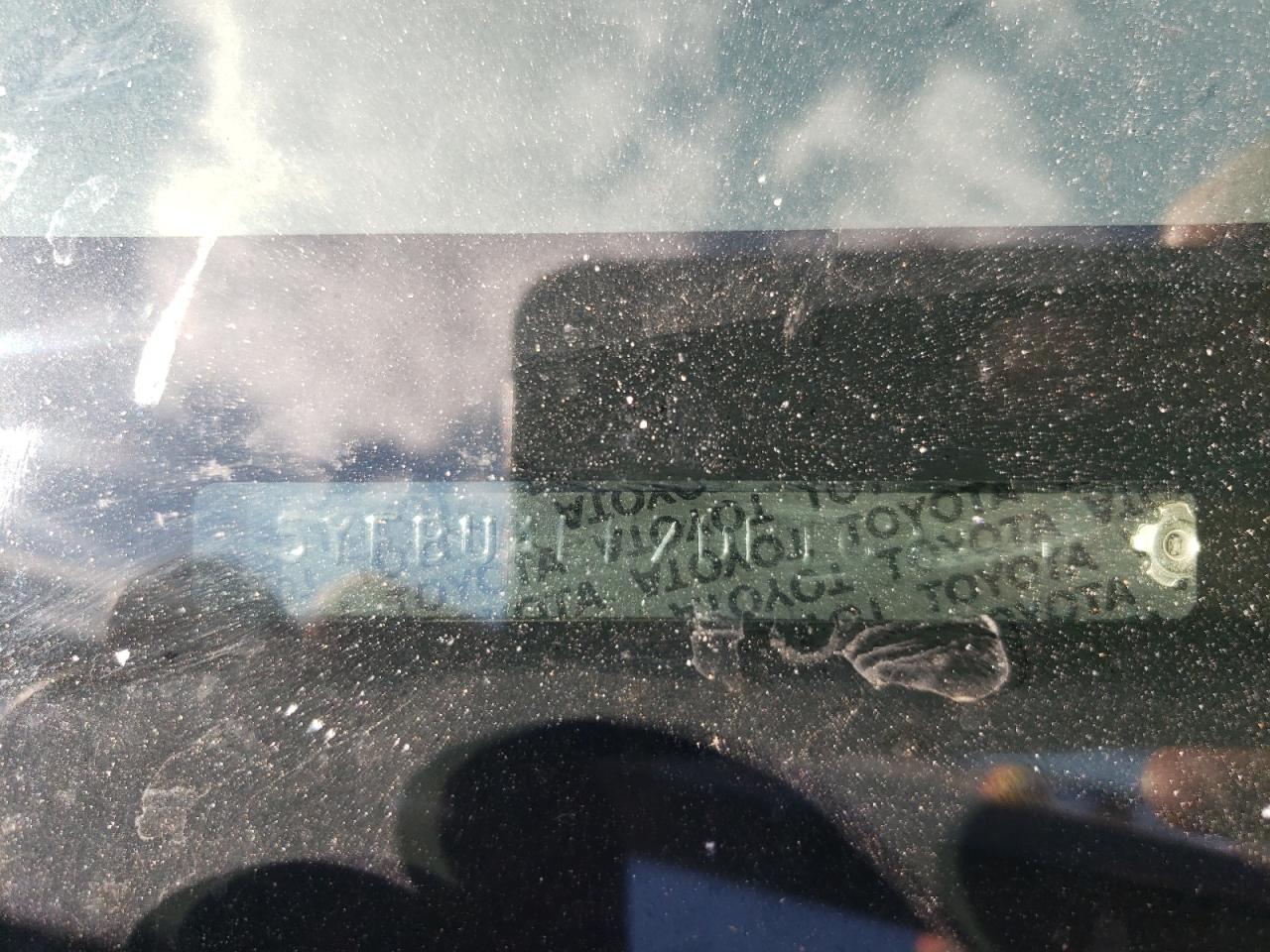 Toyota Corolla Base Image 11