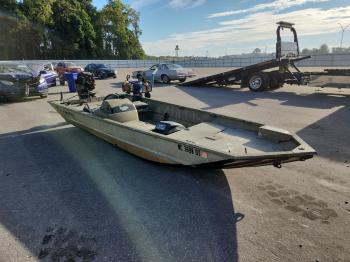  Salvage Tracker Boat