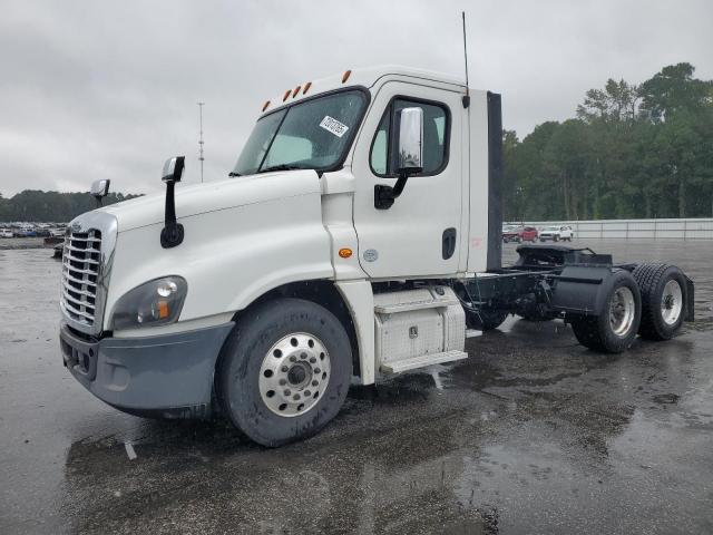 Freightliner Cascadia 1 Image 9