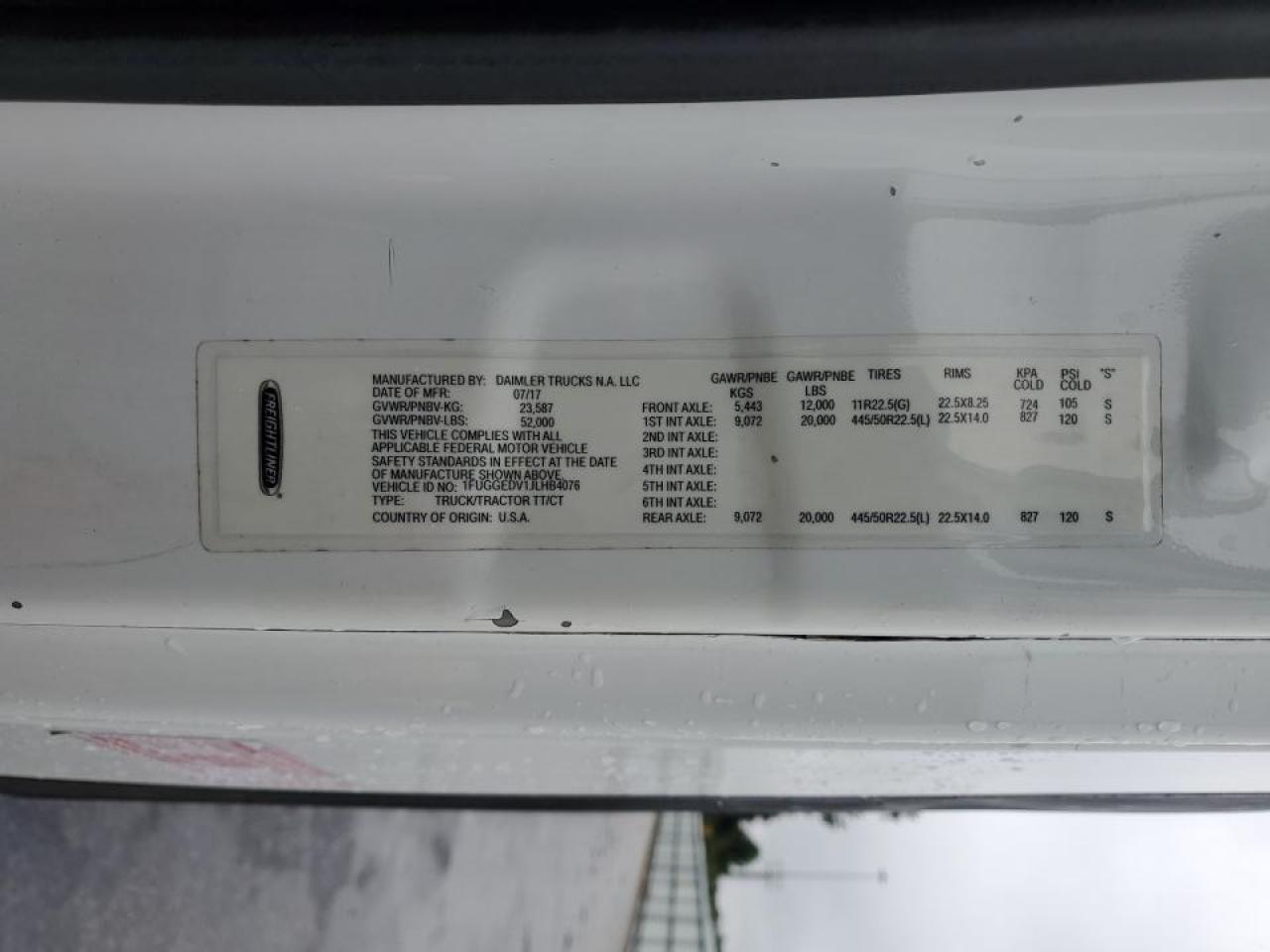 Freightliner Cascadia 1 Image 5