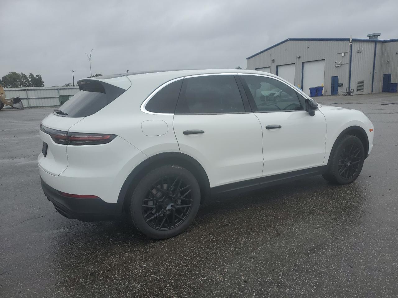 Porsche Cayenne Image 7